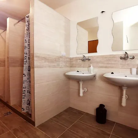 Homestay Diamond House