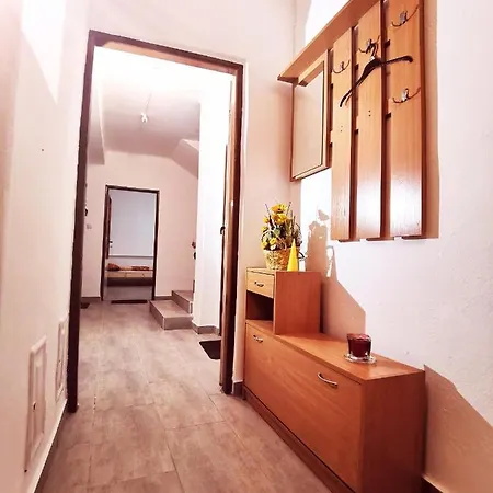 Homestay Diamond House